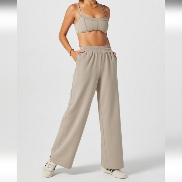 NWT Fabletics Beige Wide Leg Pants with Soft Texture​ - Picture 1 of 16